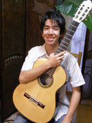 写真：岡本拓也